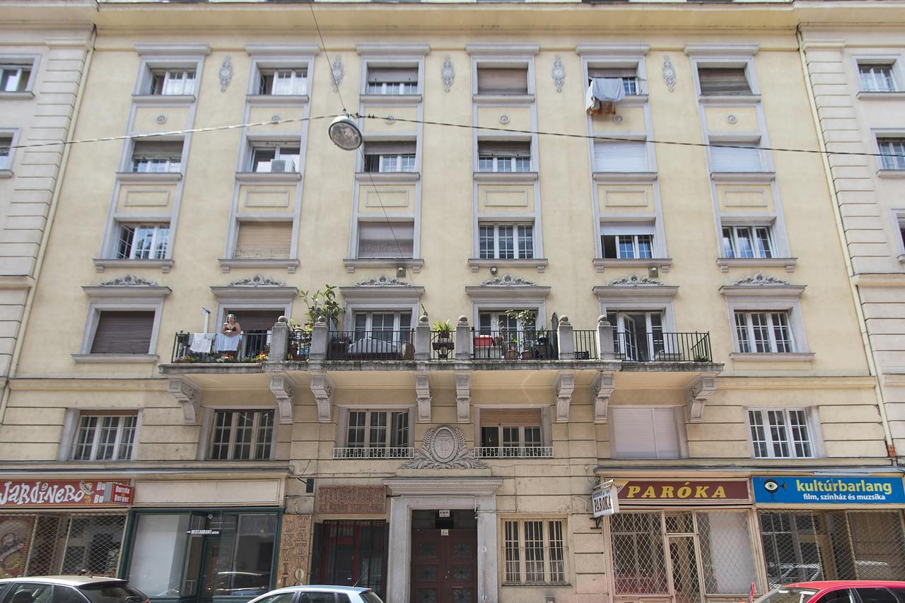 Real Kertész Apartment *